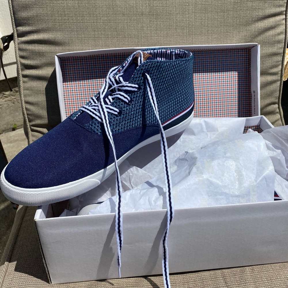 Ben Sherman Percy Lace Up Sneaker.